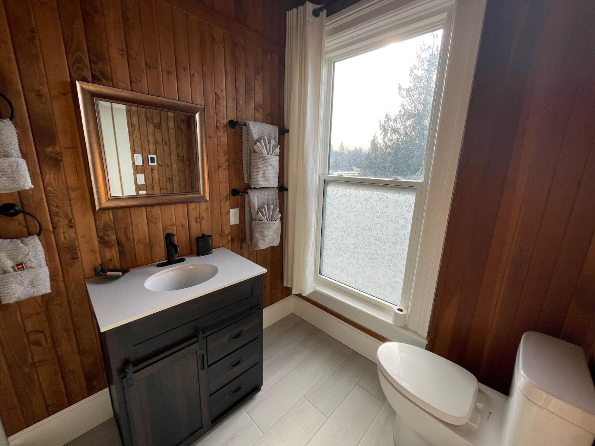 Woodside Farm Country Inn Sooke Εξωτερικό φωτογραφία