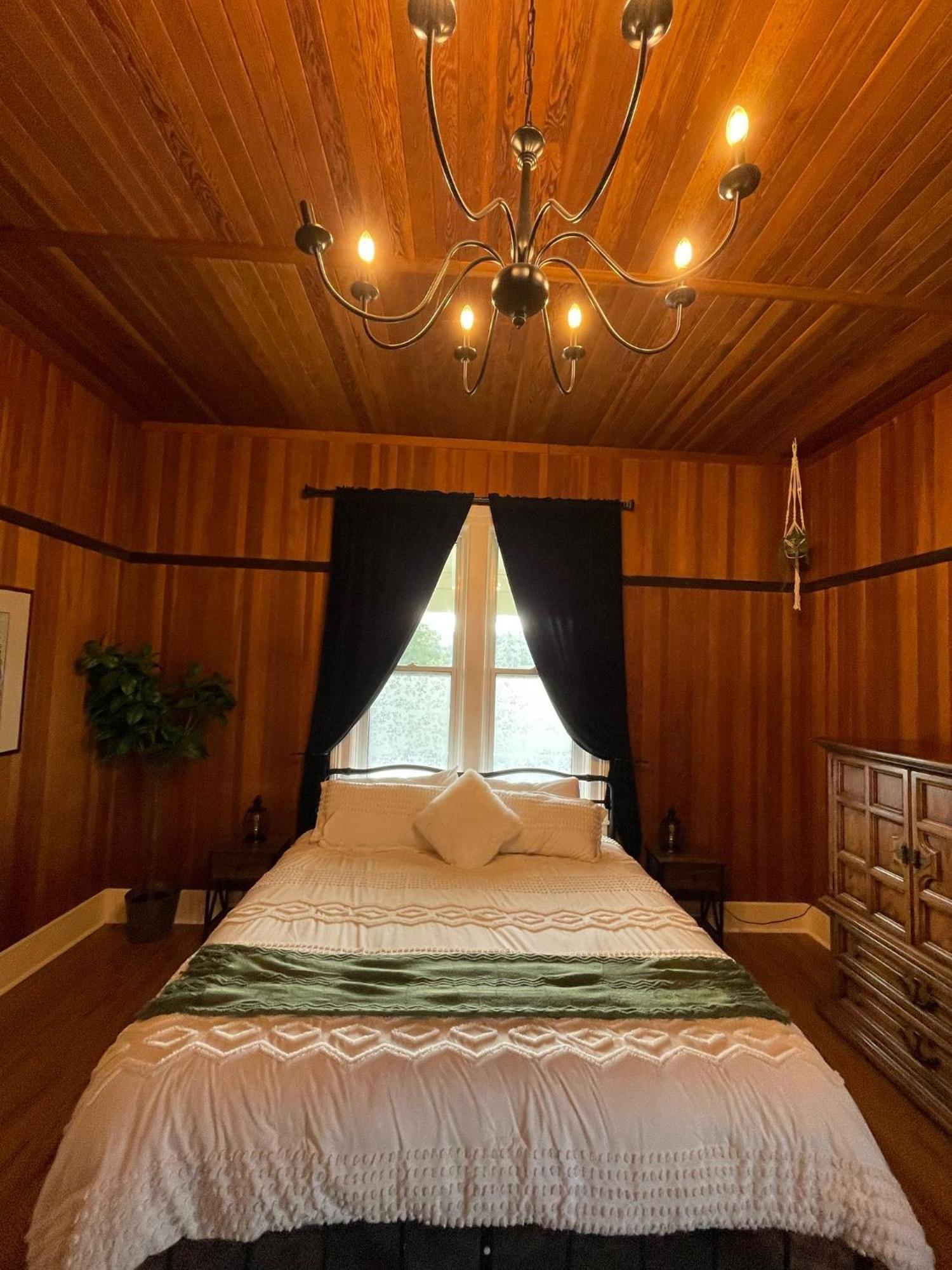 Woodside Farm Country Inn Sooke Εξωτερικό φωτογραφία